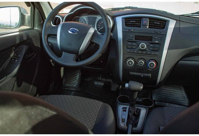 Datsun MI \ ON car interior
